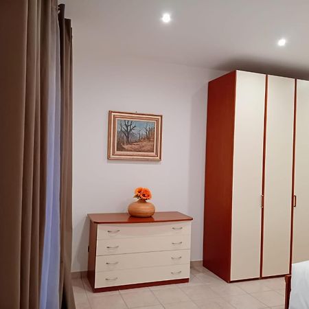 Casa Adelina - Appartamento Pallanza Centro Вербания Экстерьер фото